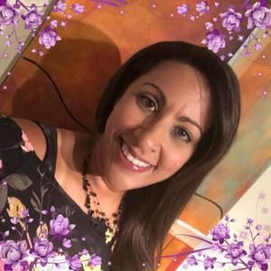 Meet your Posher, Adriana